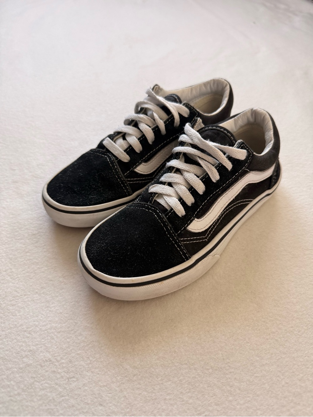 Vans Black and White Kids Low-Top Skate Sneakers
